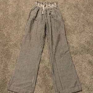 Loose/flowy pants